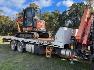tilt tray truck hire Perth